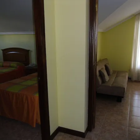 诺奈酒店 酒店 *